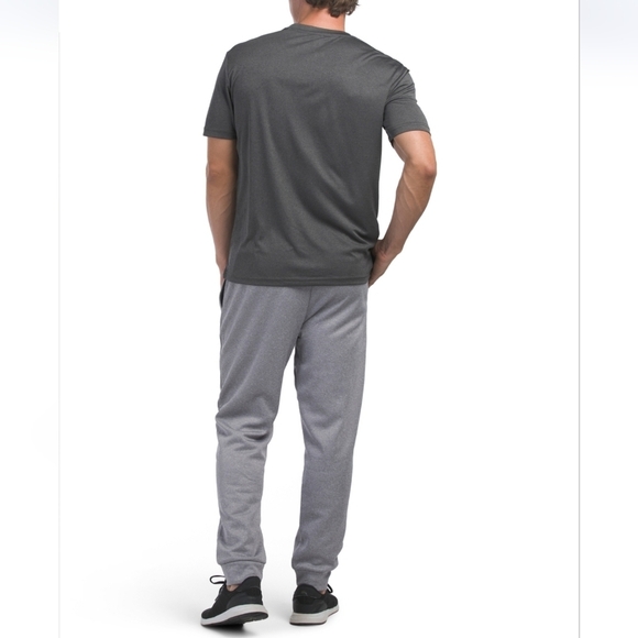 RUSSELL Man's 2 Piece Tech Tee And Pant Set - Picture 2 of 2